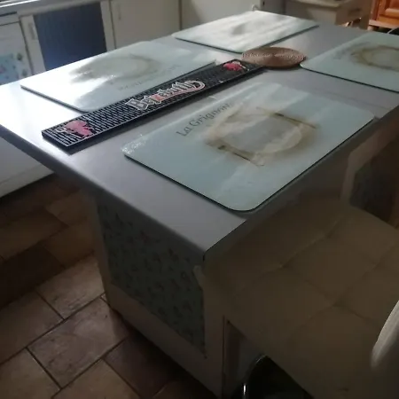 Cozy And Tranquil Double With Large Desk Gæstehus *