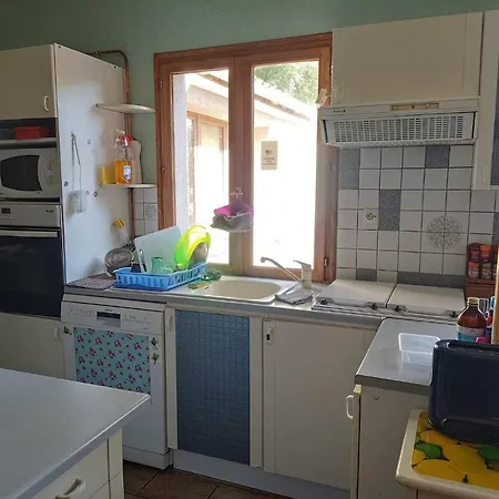 Cozy And Tranquil Double With Large Desk Gæstehus Fruges